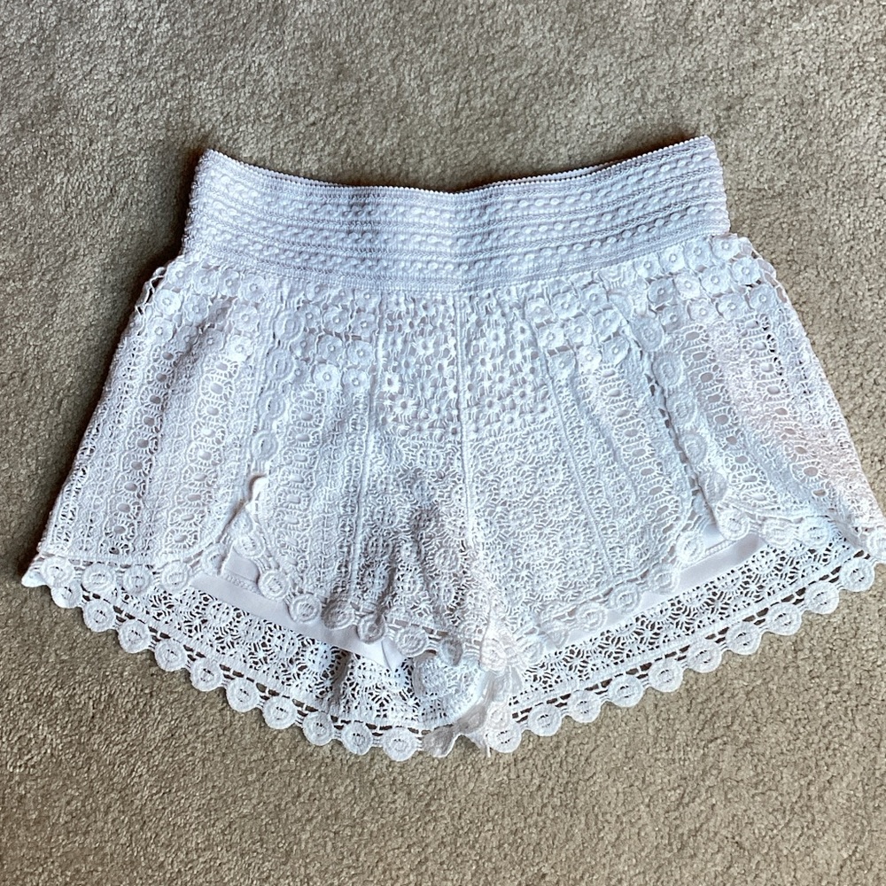Rewind White Lace Women Shorts